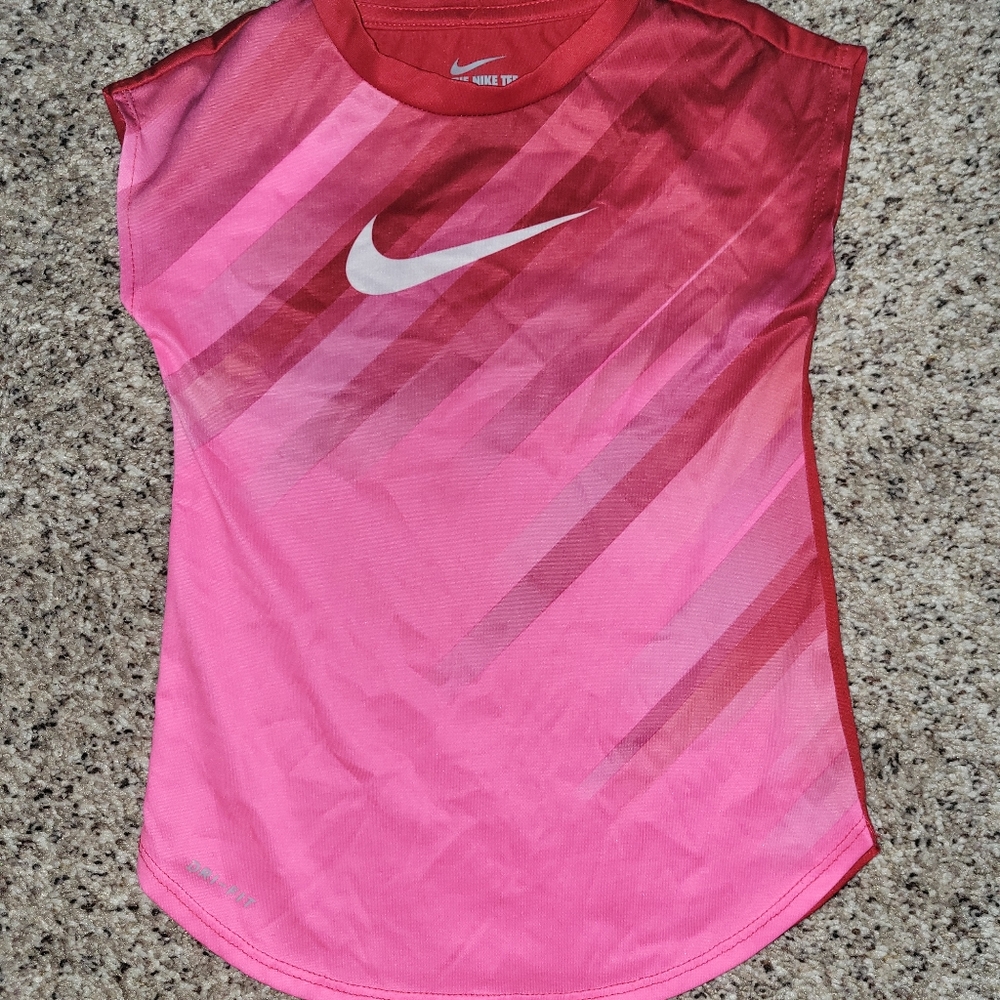Girls nike